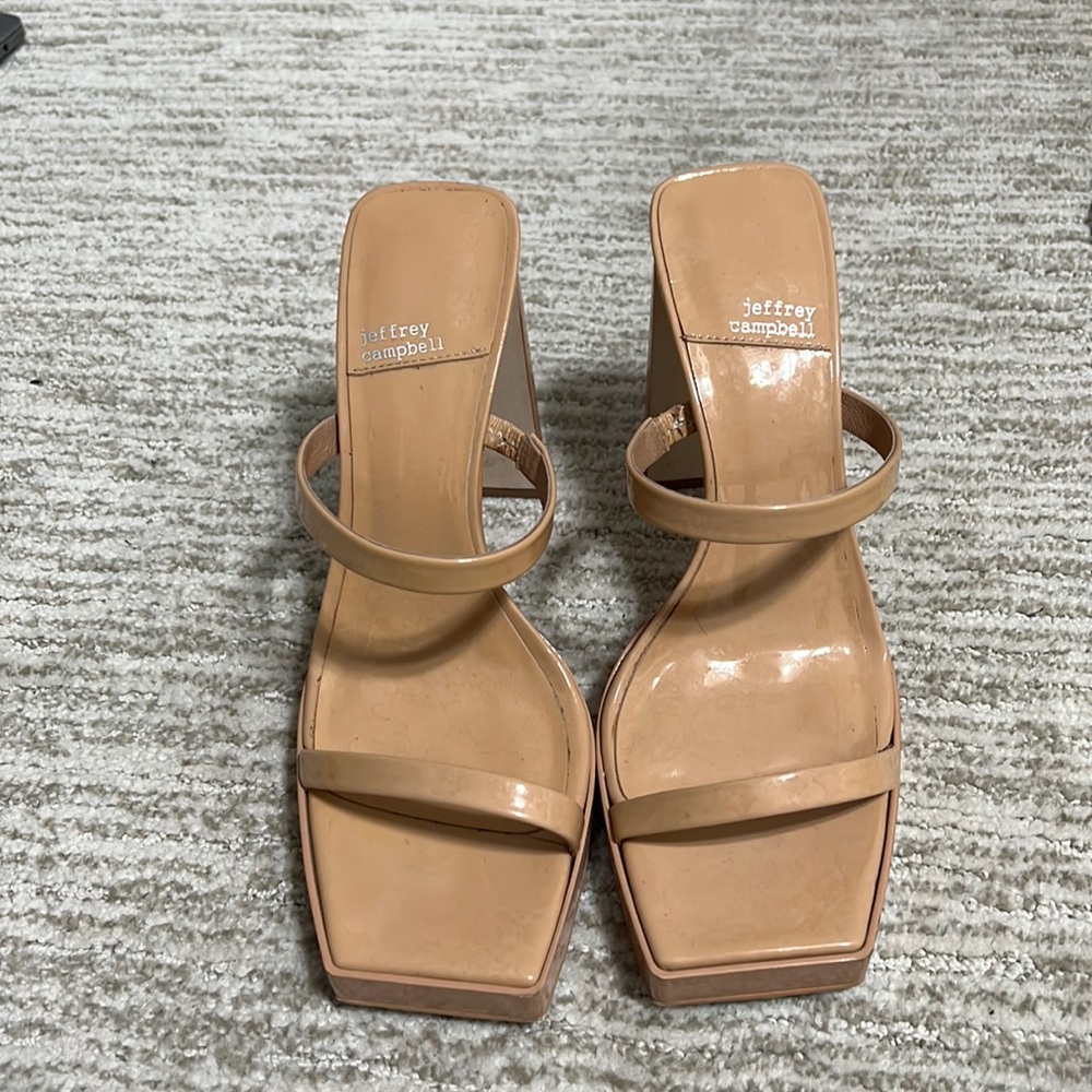 Jeffrey Campbell cream/tan heel